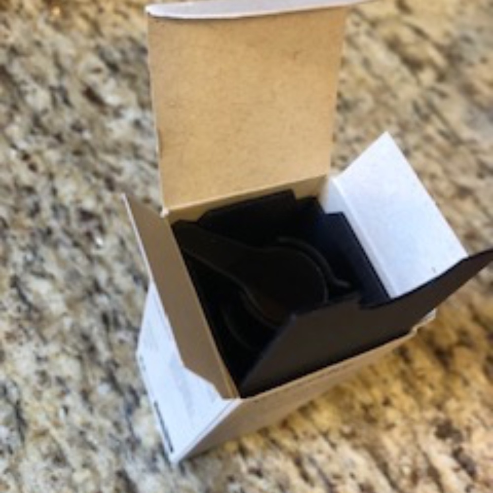 Necessaire The Neck Serum *NEW* - Picture 5 of 8